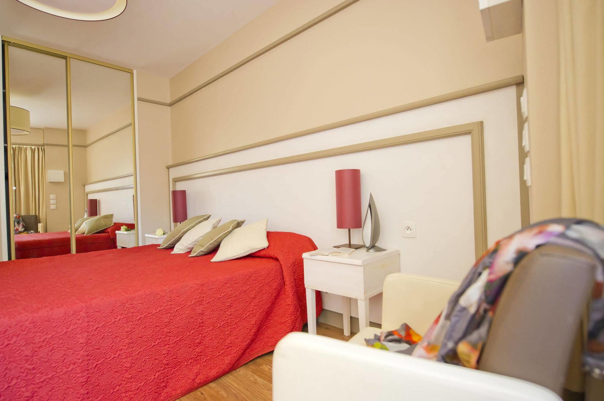 Hotel Mileade Mediterranee - Port-Fréjus Eksteriør billede